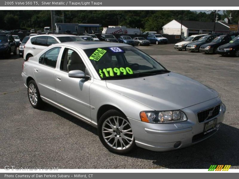 Silver Metallic / Taupe/Light Taupe 2005 Volvo S60 T5