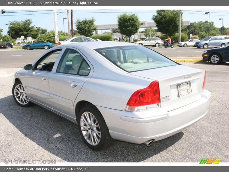 Silver Metallic / Taupe/Light Taupe 2005 Volvo S60 T5