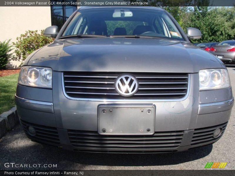 Stonehenge Grey Metallic / Anthracite 2004 Volkswagen Passat GLX 4Motion Sedan