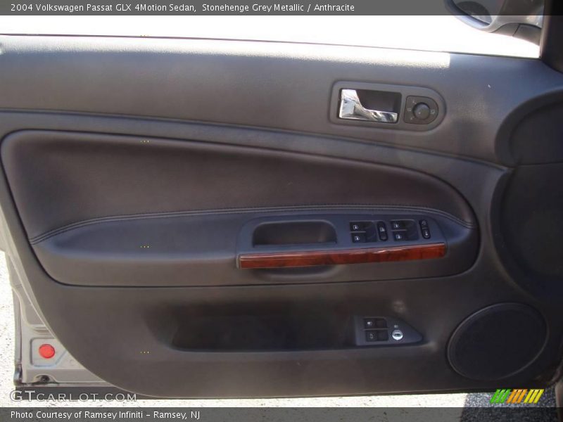 Stonehenge Grey Metallic / Anthracite 2004 Volkswagen Passat GLX 4Motion Sedan