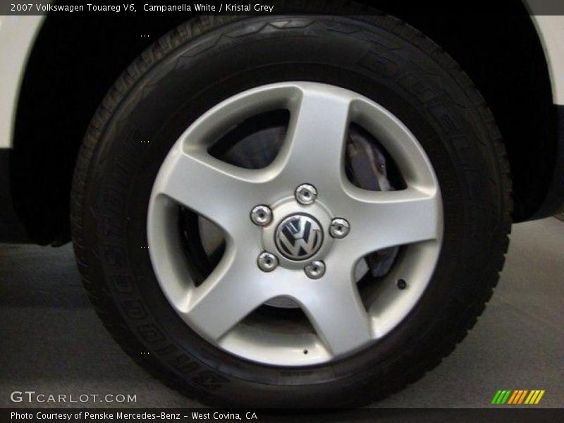 Campanella White / Kristal Grey 2007 Volkswagen Touareg V6