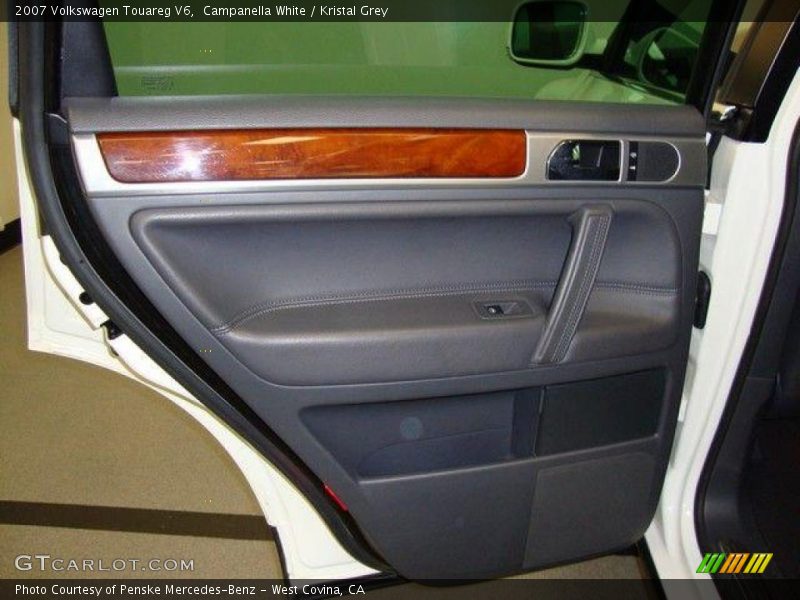 Campanella White / Kristal Grey 2007 Volkswagen Touareg V6