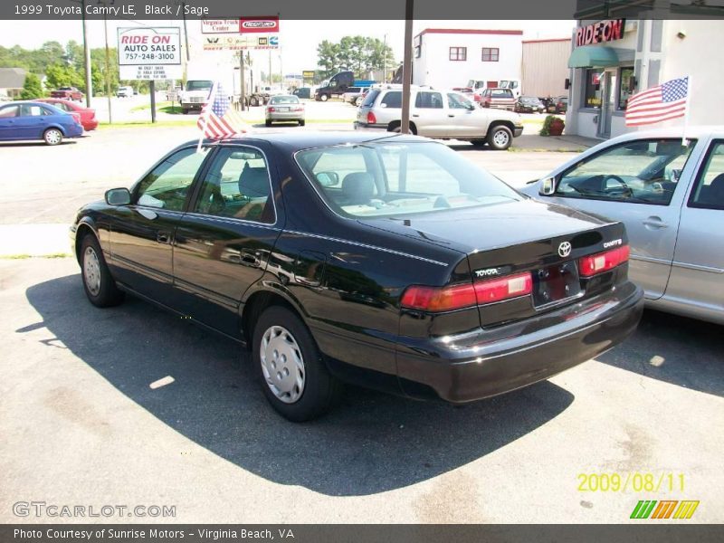 Black / Sage 1999 Toyota Camry LE