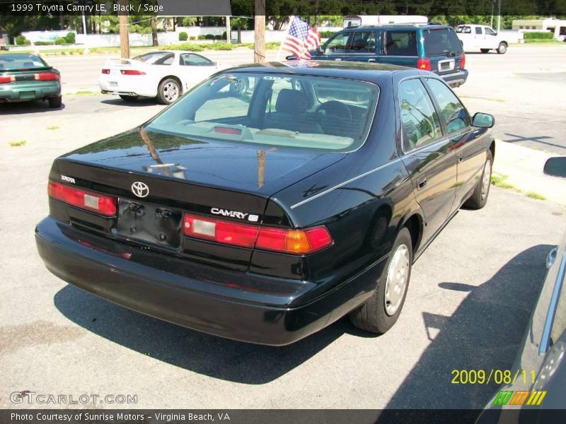 Black / Sage 1999 Toyota Camry LE