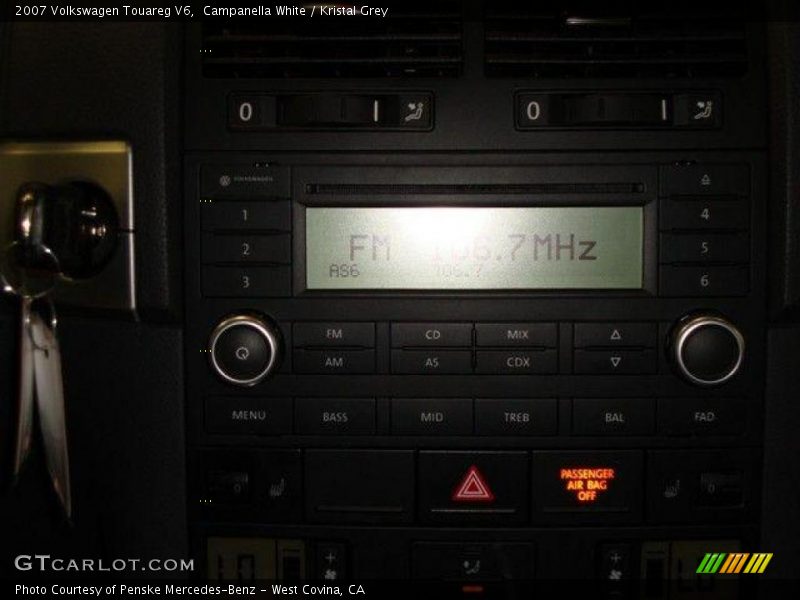 Campanella White / Kristal Grey 2007 Volkswagen Touareg V6