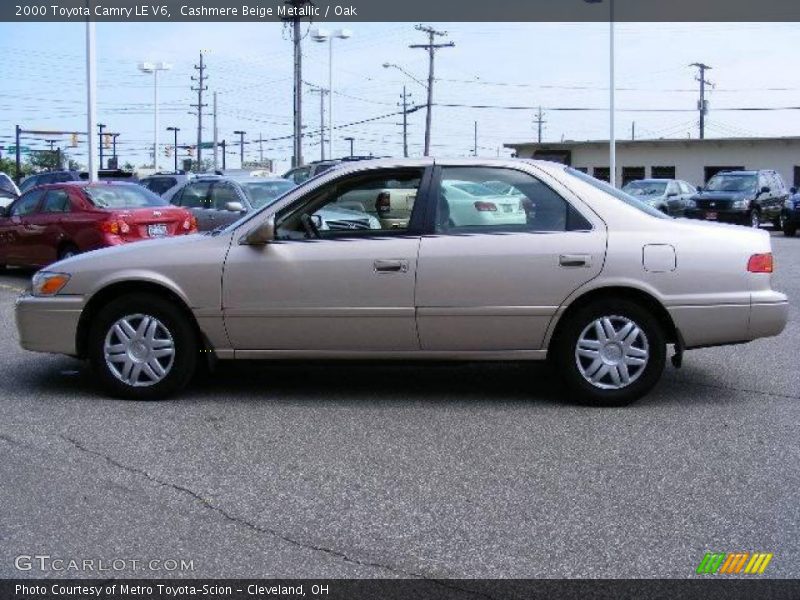 Cashmere Beige Metallic / Oak 2000 Toyota Camry LE V6