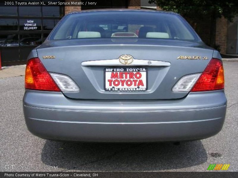 Silver Spruce Metallic / Ivory 2001 Toyota Avalon XL