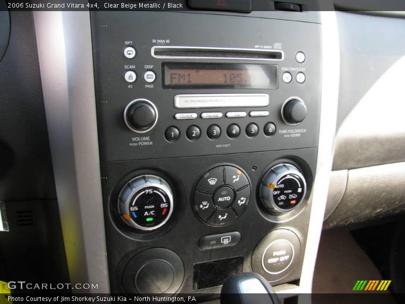 Clear Beige Metallic / Black 2006 Suzuki Grand Vitara 4x4