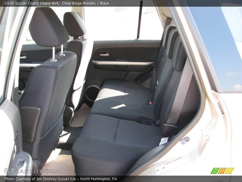 Clear Beige Metallic / Black 2006 Suzuki Grand Vitara 4x4