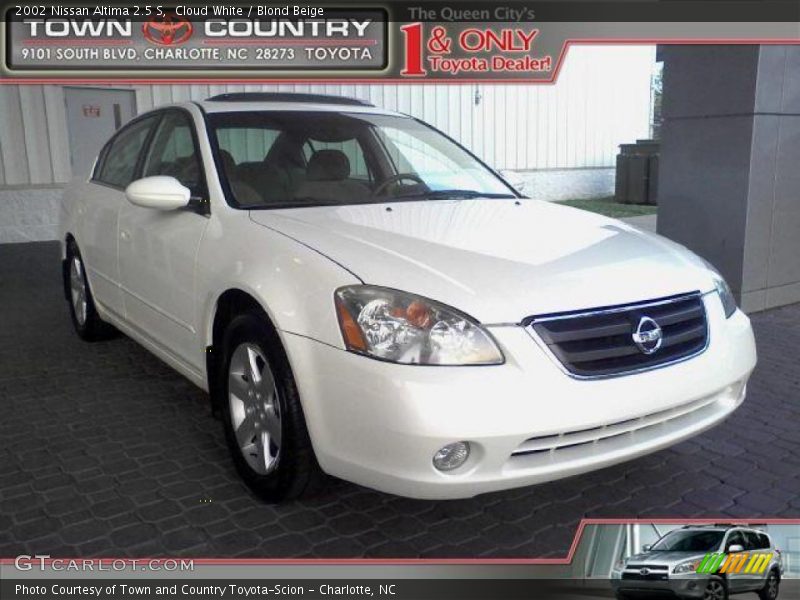 Cloud White / Blond Beige 2002 Nissan Altima 2.5 S