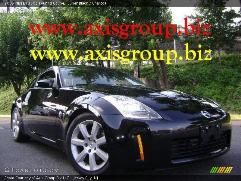 Super Black / Charcoal 2005 Nissan 350Z Touring Coupe