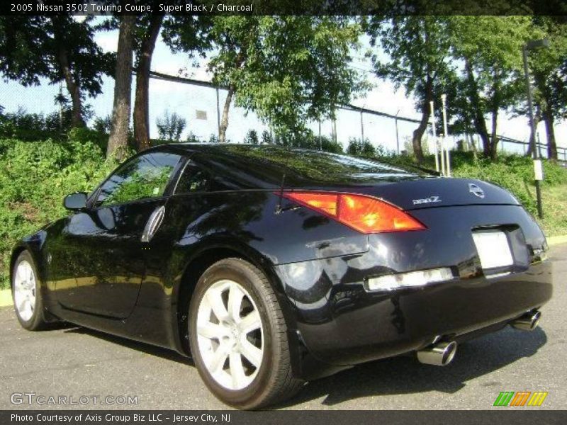 Super Black / Charcoal 2005 Nissan 350Z Touring Coupe