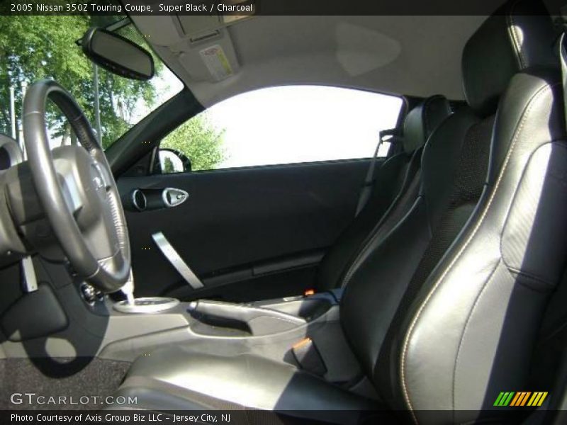 Super Black / Charcoal 2005 Nissan 350Z Touring Coupe