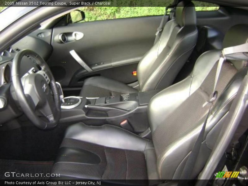 Super Black / Charcoal 2005 Nissan 350Z Touring Coupe