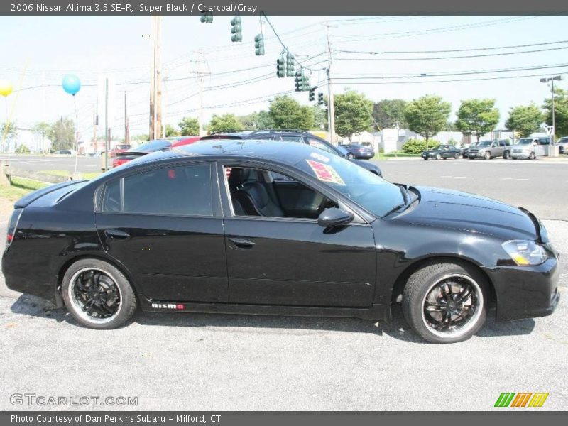 Super Black / Charcoal/Gray 2006 Nissan Altima 3.5 SE-R
