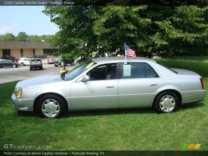 Sterling / Pewter 2000 Cadillac DeVille Sedan