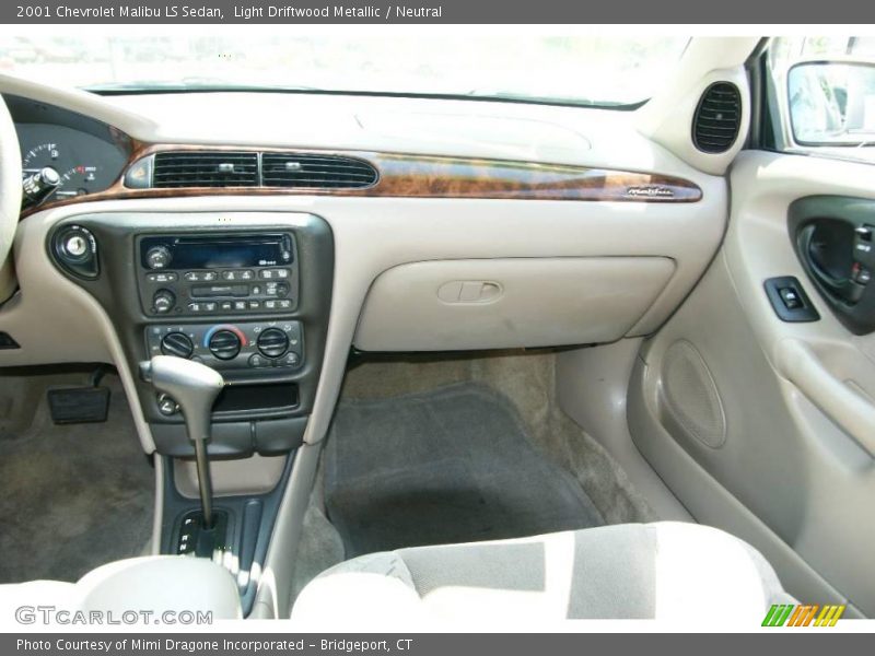 Light Driftwood Metallic / Neutral 2001 Chevrolet Malibu LS Sedan