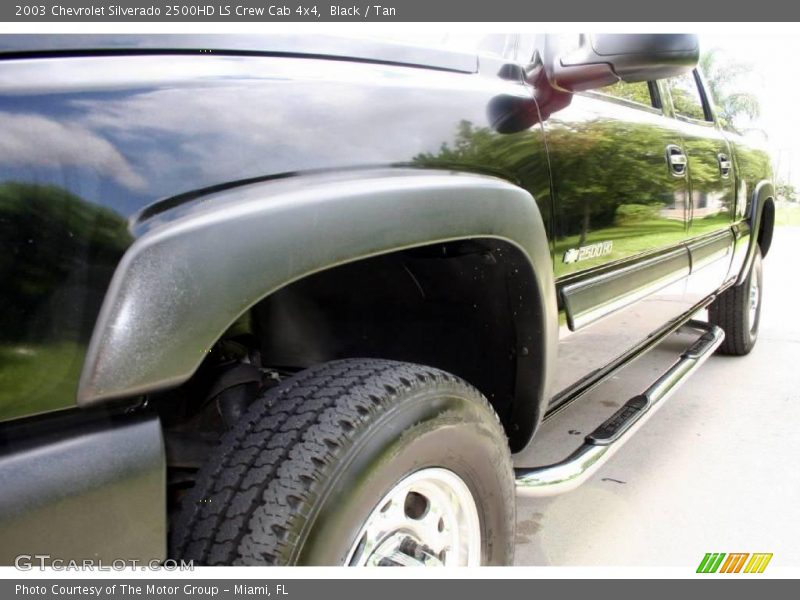 Black / Tan 2003 Chevrolet Silverado 2500HD LS Crew Cab 4x4