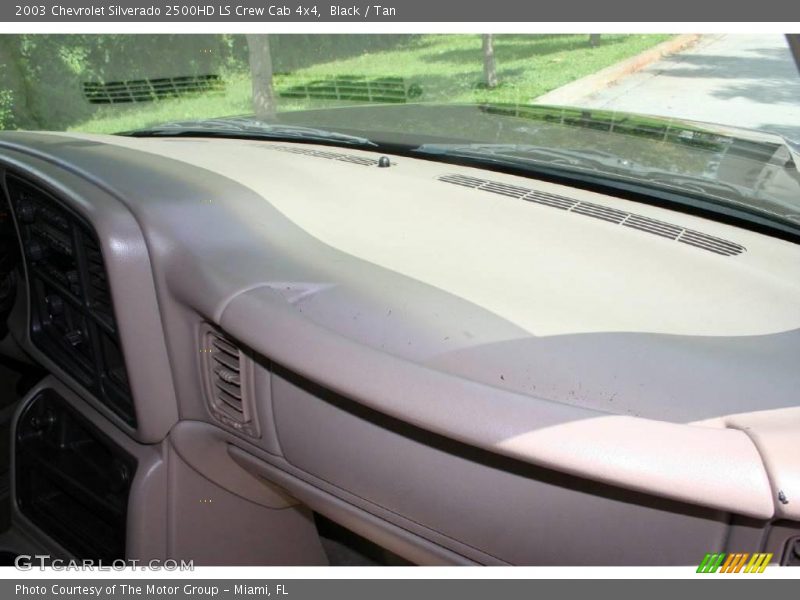 Black / Tan 2003 Chevrolet Silverado 2500HD LS Crew Cab 4x4