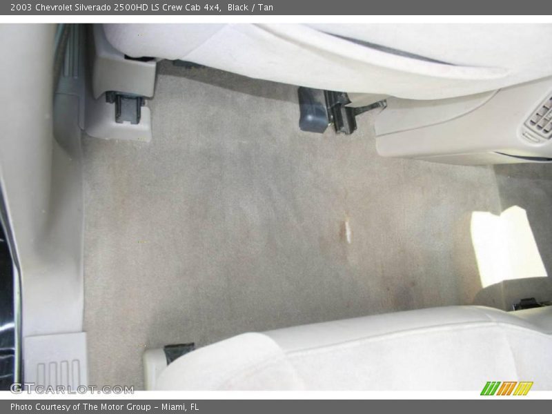 Black / Tan 2003 Chevrolet Silverado 2500HD LS Crew Cab 4x4
