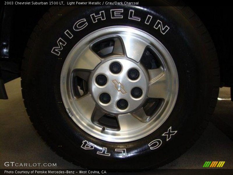 Light Pewter Metallic / Gray/Dark Charcoal 2003 Chevrolet Suburban 1500 LT