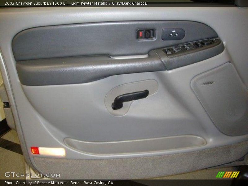 Light Pewter Metallic / Gray/Dark Charcoal 2003 Chevrolet Suburban 1500 LT