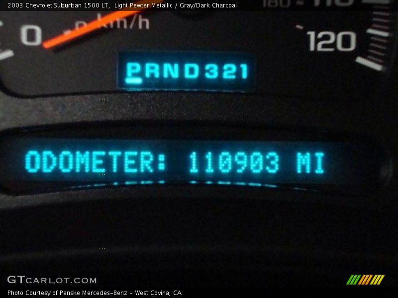 Light Pewter Metallic / Gray/Dark Charcoal 2003 Chevrolet Suburban 1500 LT