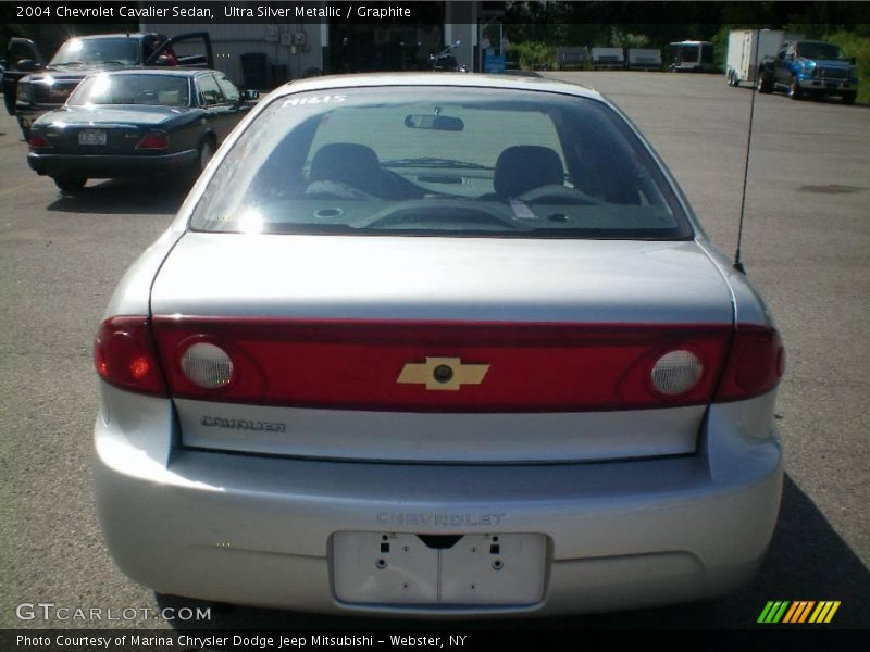 Ultra Silver Metallic / Graphite 2004 Chevrolet Cavalier Sedan