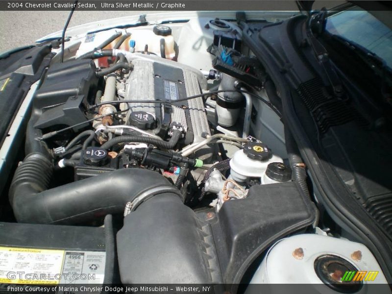 Ultra Silver Metallic / Graphite 2004 Chevrolet Cavalier Sedan