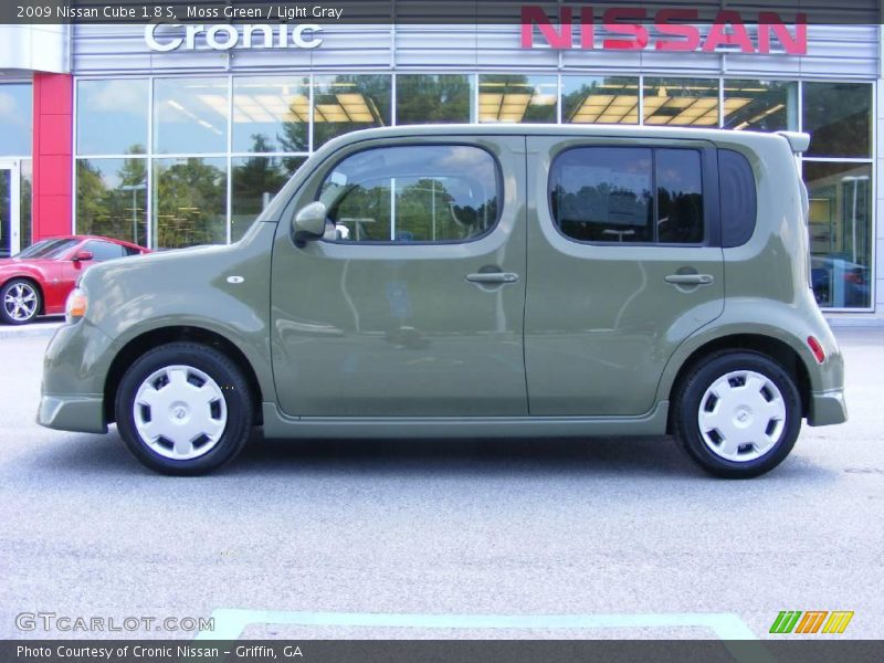 Moss Green / Light Gray 2009 Nissan Cube 1.8 S