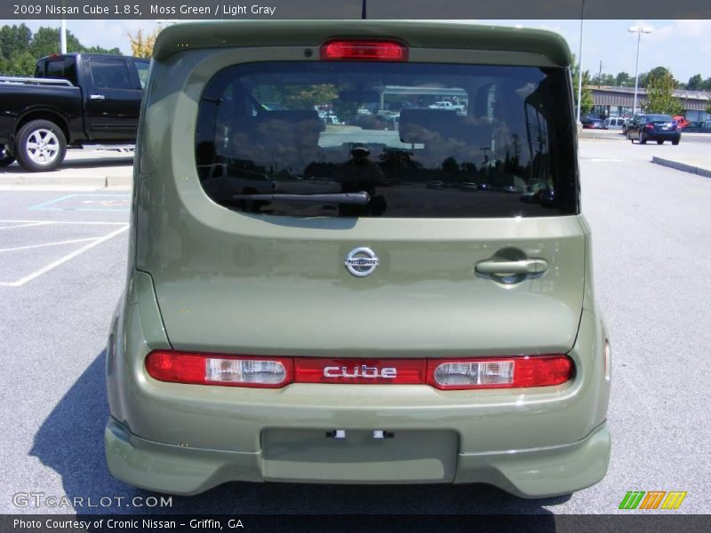 Moss Green / Light Gray 2009 Nissan Cube 1.8 S