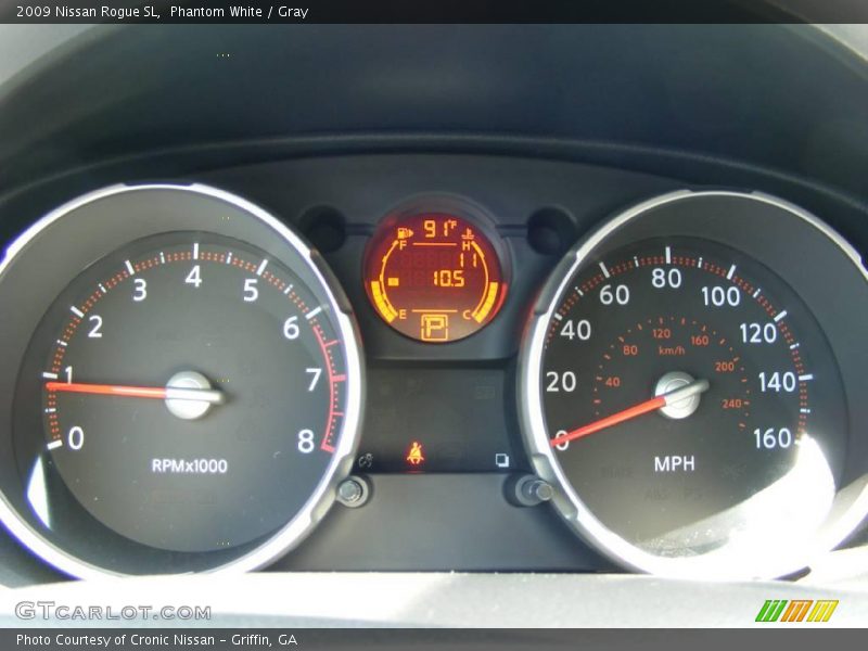 Phantom White / Gray 2009 Nissan Rogue SL