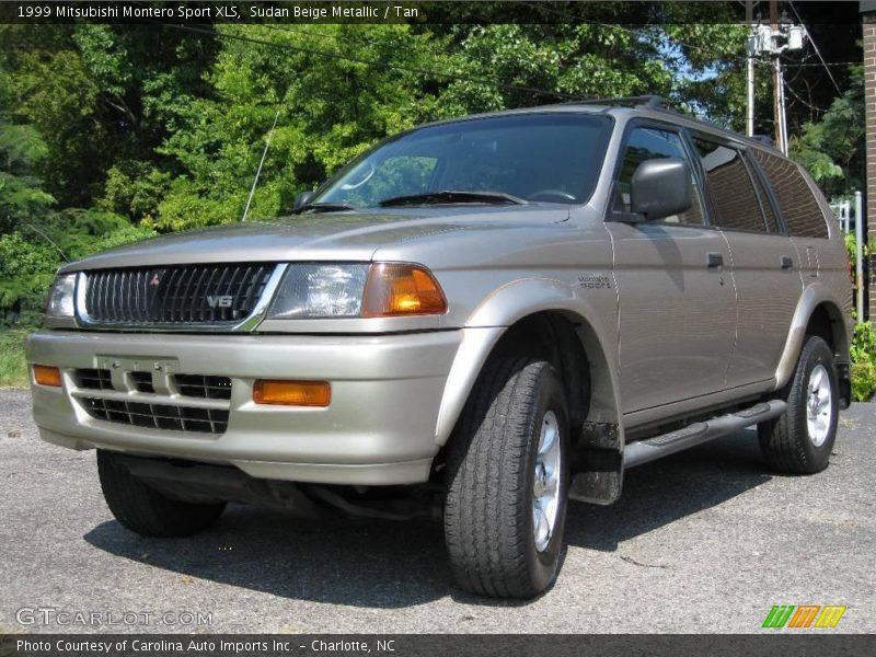 Sudan Beige Metallic / Tan 1999 Mitsubishi Montero Sport XLS