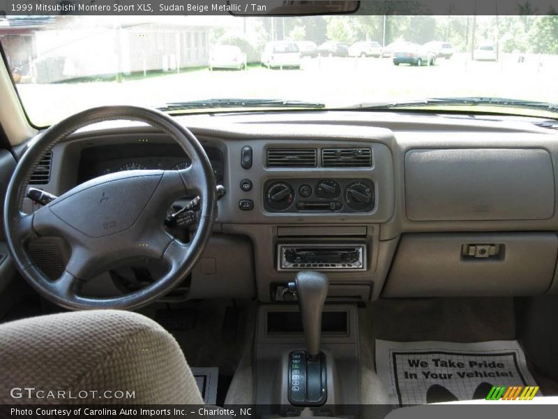 Sudan Beige Metallic / Tan 1999 Mitsubishi Montero Sport XLS