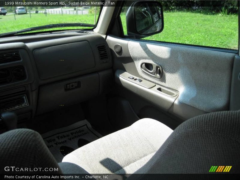 Sudan Beige Metallic / Tan 1999 Mitsubishi Montero Sport XLS