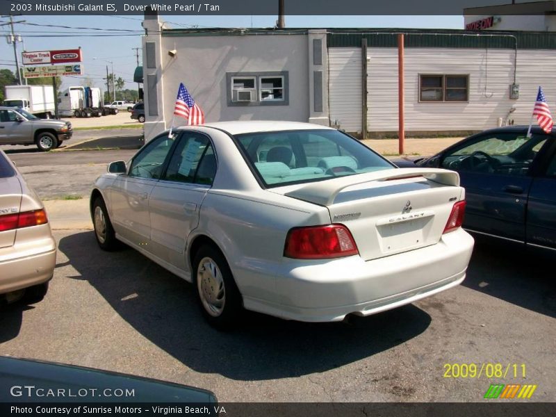 Dover White Pearl / Tan 2003 Mitsubishi Galant ES