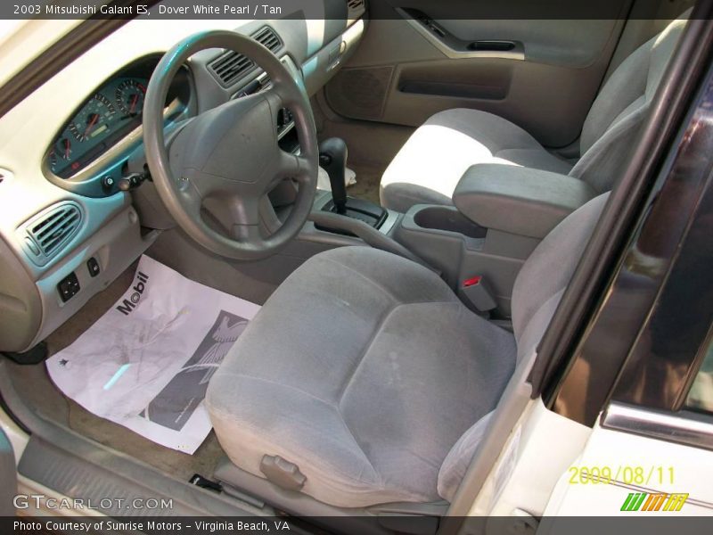 Dover White Pearl / Tan 2003 Mitsubishi Galant ES
