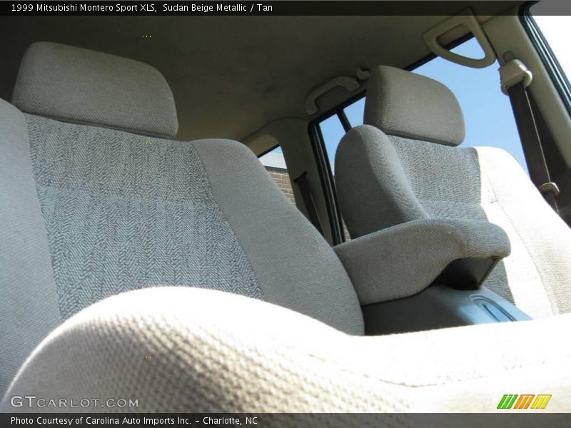 Sudan Beige Metallic / Tan 1999 Mitsubishi Montero Sport XLS
