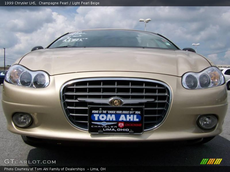 Champagne Pearl / Light Pearl Beige 1999 Chrysler LHS