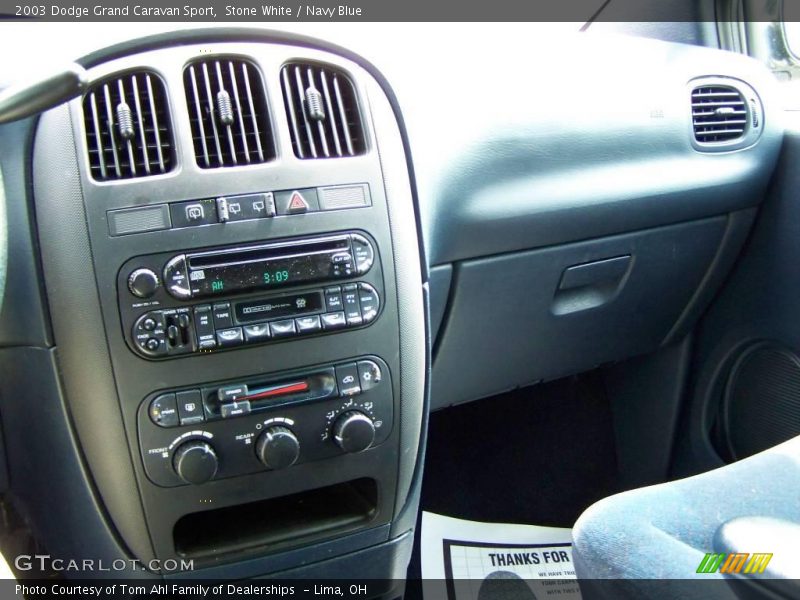 Stone White / Navy Blue 2003 Dodge Grand Caravan Sport