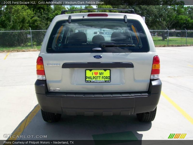 Gold Ash Metallic / Medium/Dark Pebble Beige 2005 Ford Escape XLS