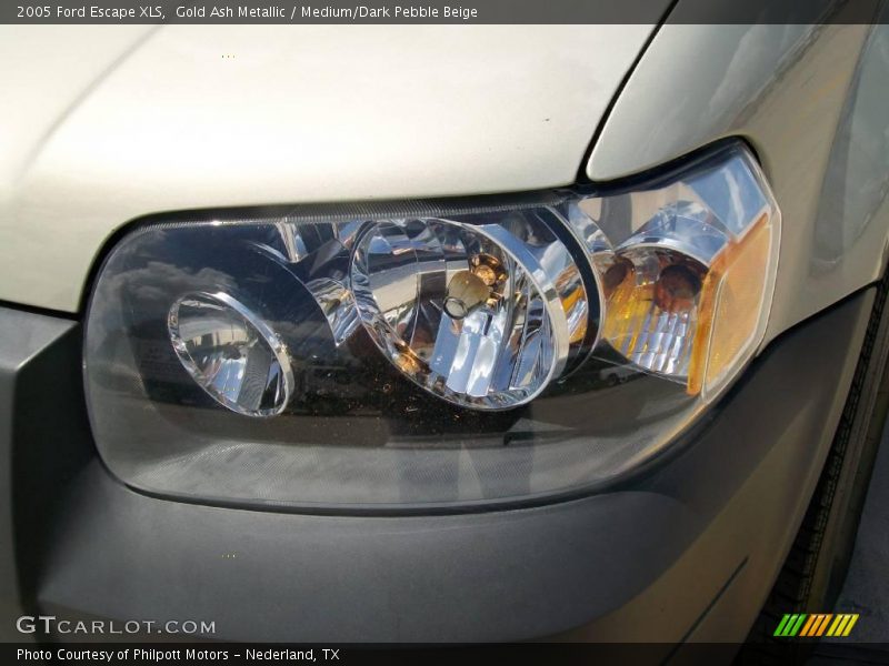 Gold Ash Metallic / Medium/Dark Pebble Beige 2005 Ford Escape XLS