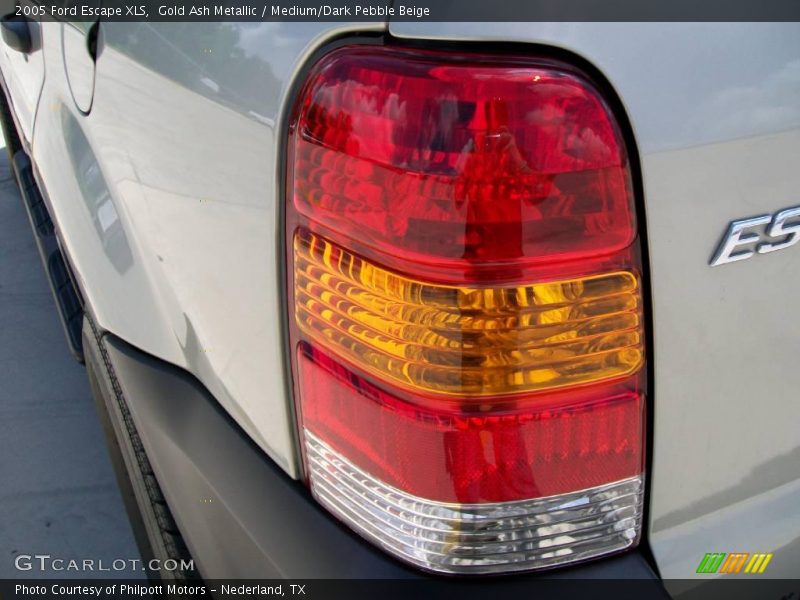 Gold Ash Metallic / Medium/Dark Pebble Beige 2005 Ford Escape XLS