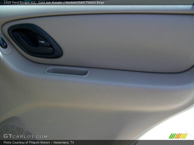 Gold Ash Metallic / Medium/Dark Pebble Beige 2005 Ford Escape XLS