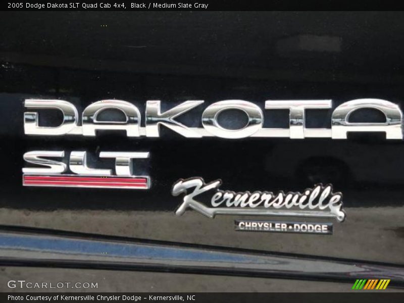 Black / Medium Slate Gray 2005 Dodge Dakota SLT Quad Cab 4x4