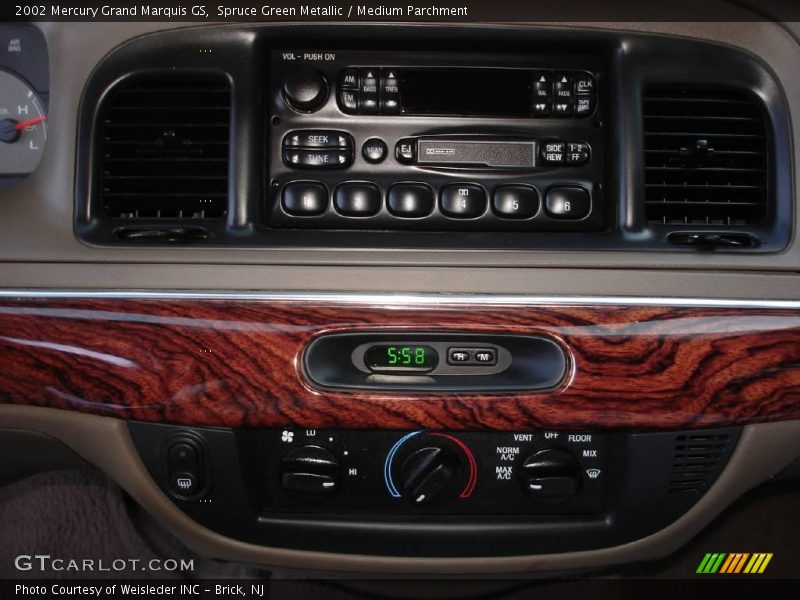 Spruce Green Metallic / Medium Parchment 2002 Mercury Grand Marquis GS