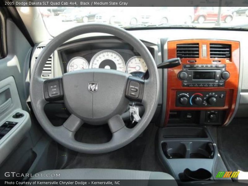 Black / Medium Slate Gray 2005 Dodge Dakota SLT Quad Cab 4x4