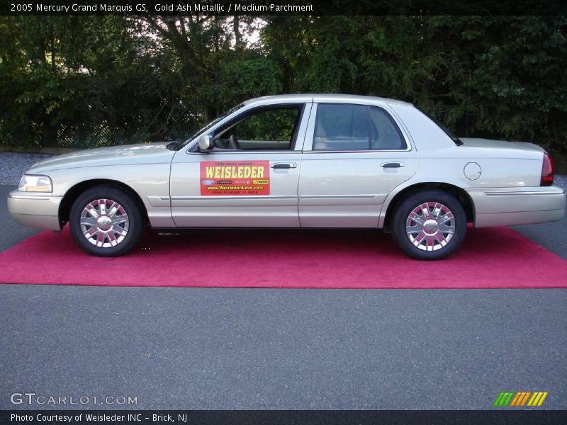 Gold Ash Metallic / Medium Parchment 2005 Mercury Grand Marquis GS