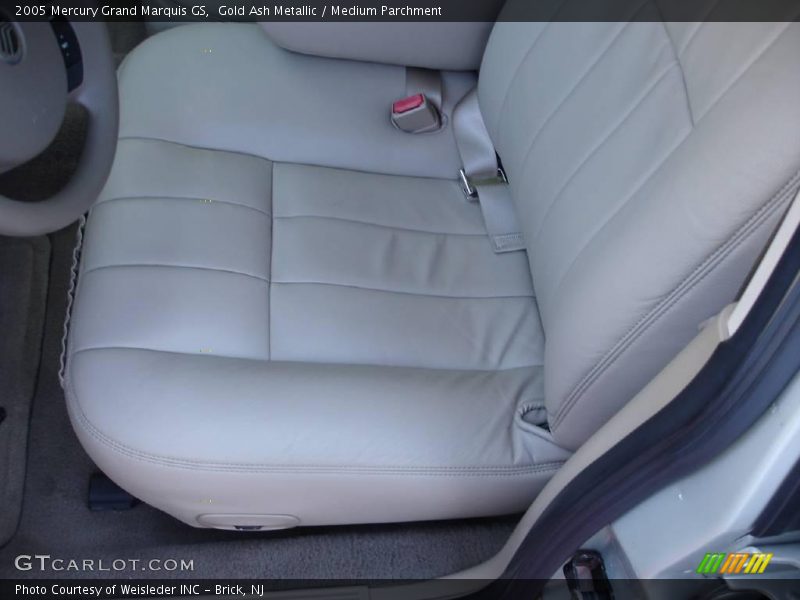 Gold Ash Metallic / Medium Parchment 2005 Mercury Grand Marquis GS