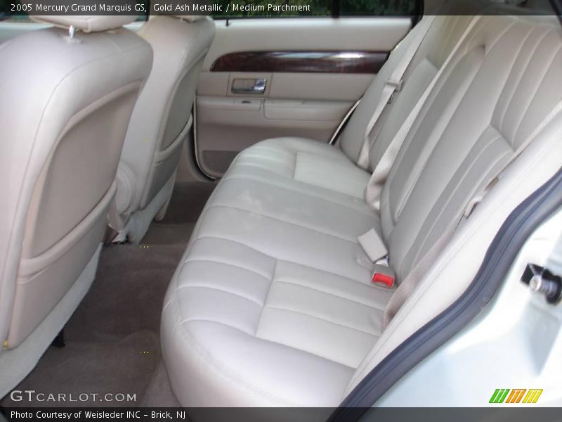 Gold Ash Metallic / Medium Parchment 2005 Mercury Grand Marquis GS